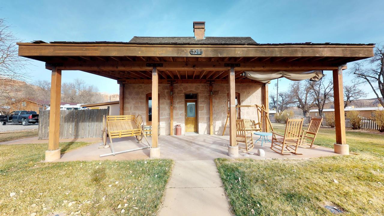 Amazing Jens Nielsen'S Pioneer Home In Bluff Utah Экстерьер фото