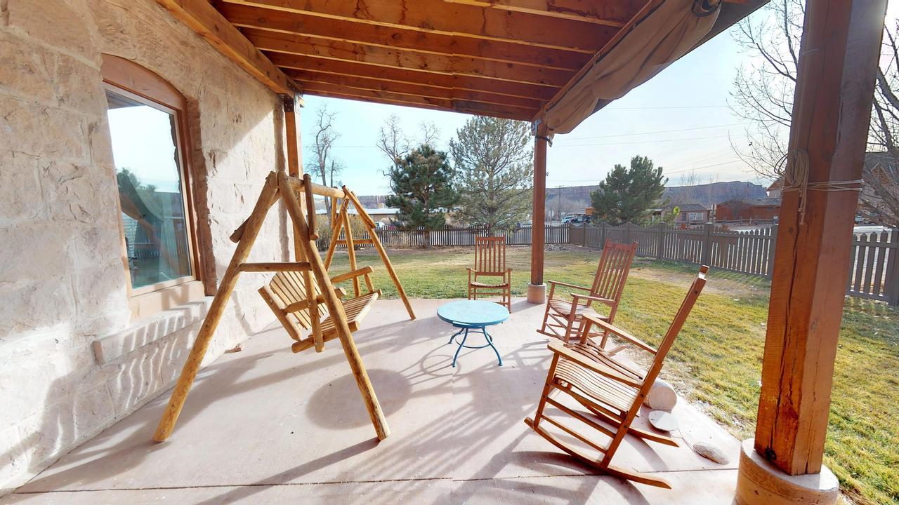 Amazing Jens Nielsen'S Pioneer Home In Bluff Utah Экстерьер фото